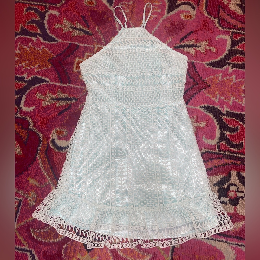 Venus crochet dress